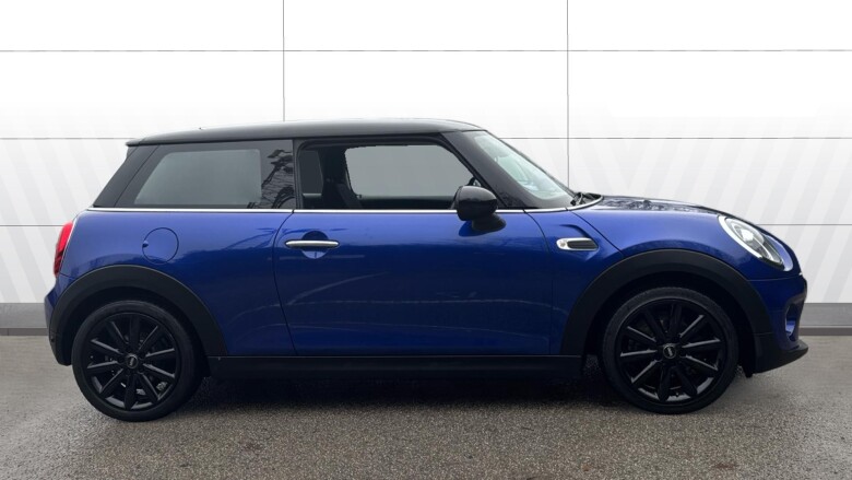 MINI Hatchback 1.5 Cooper II 3dr Petrol Hatchback